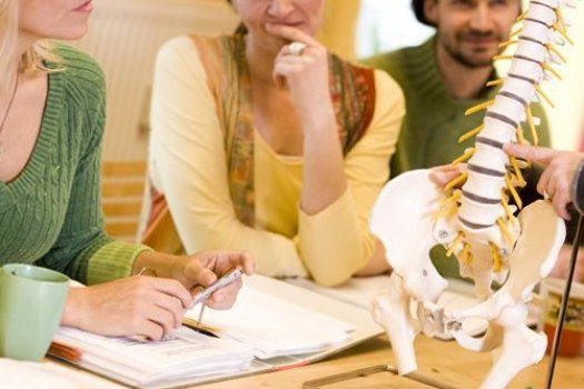 Weiterbildung sektoraler Heilpraktiker auf dem Gebiet der Physiotherapie oder Podologie